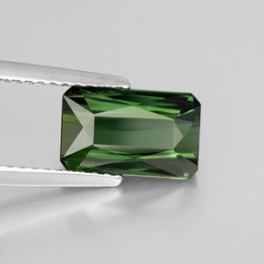 Tourmaline vert naturelle taille émeraude, 2,15 ct, VVS