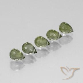 Shop natural 2.34ct Vert forêt léger Tourmaline gems, Briolette, from Mozambique at GemSelect. In stock, global shipping!