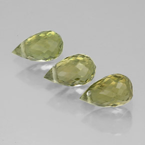 Achetez naturel 1,68ct vert tourmaline gems, briolette, en provenance mozambique chez gemselect. en stock, livraison internationale!