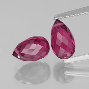 Achetez naturel ct rouge tourmaline gems, briolette, en provenance mozambique chez gemselect. en stock, livraison internationale!
