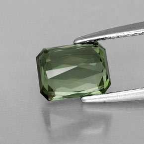 Tourmaline vert naturelle taille émeraude, 1,88 ct, VVS