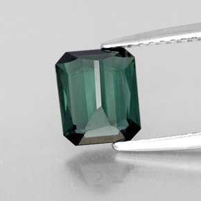 Tourmaline vert naturelle taille émeraude, 1,53 ct, VVS