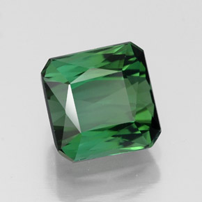 Tourmaline vert naturelle taille émeraude, 1,84 ct, VVS