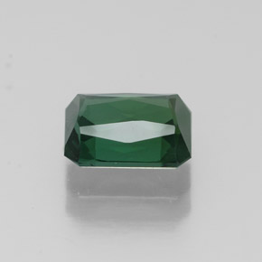Tourmaline vert naturelle taille émeraude, 1,40 ct, VVS