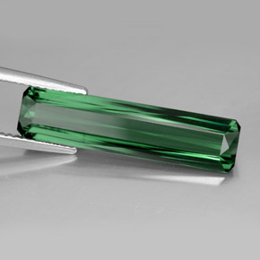 Tourmaline vert naturelle taille émeraude, 5,50 ct, VVS-VS