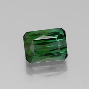 Tourmaline vert naturelle taille émeraude, 1,73 ct, VS