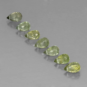 Achetez naturel 2.89ct Pale Lime Green  Tourmaline gems, Briolette, En provenance Mozambique chez GemSelect. En stock, livraison internationale!