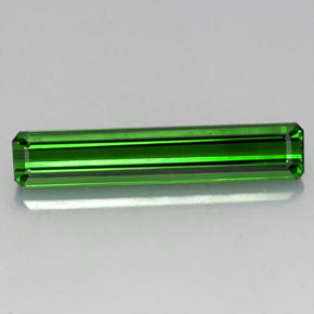 Tourmaline vert naturelle taille émeraude, 5,02 ct, VVS