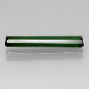 Tourmaline vert naturelle taille émeraude, 5,46 ct, VVS