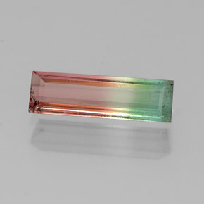 Tourmaline multicolore naturelle baguette, 0,84 ct, VS-SI