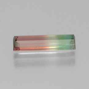Tourmaline multicolore naturelle baguette, 0,84 ct, VS-SI