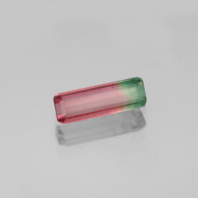 Tourmaline bicolore naturelle taille émeraude, 0,64 ct, VS-SI