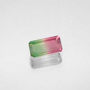 Tourmaline multicolore naturelle taille émeraude, 0,76 ct, VS