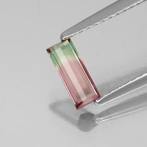 Tourmaline multicolore naturelle baguette, 0,39 ct, VS