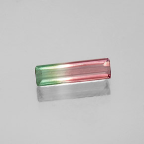 Tourmaline multicolore naturelle taille émeraude, 0,53 ct, VS-SI