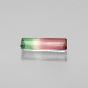 Tourmaline multicolore naturelle taille émeraude, 0,53 ct, VS-SI