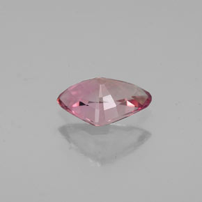 Tourmaline rose naturelle trillion, 0,70 ct, VVS-VS