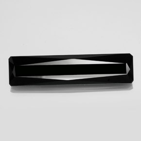 Tourmaline noir naturelle taille émeraude, 22,19 ct, opaque