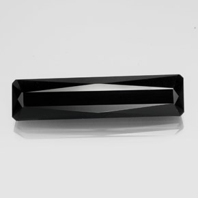 Tourmaline noir naturelle taille émeraude, 23,81 ct, opaque
