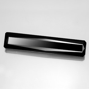 Tourmaline noir naturelle taille émeraude, 37,68 ct, opaque