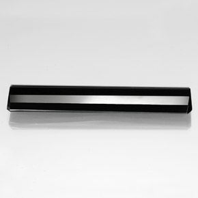 Tourmaline noir naturelle taille émeraude, 37,68 ct, opaque