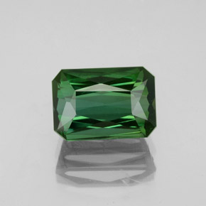 Tourmaline vert naturelle taille émeraude, 2,47 ct, VVS