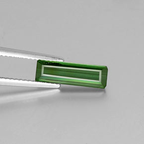 Tourmaline vert naturelle taille émeraude, 1,60 ct, VVS