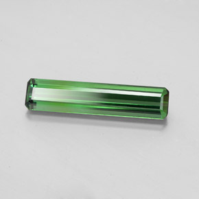 Tourmaline vert naturelle taille émeraude, 1,71 ct, VS