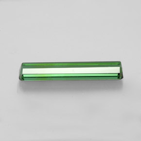 Tourmaline vert naturelle taille émeraude, 1,71 ct, VS