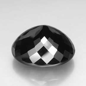 Tourmaline noir naturelle coupe ovale, 74,70 ct, opaque