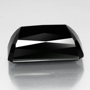 Tourmaline noir naturelle taille émeraude, 38,90 ct, opaque