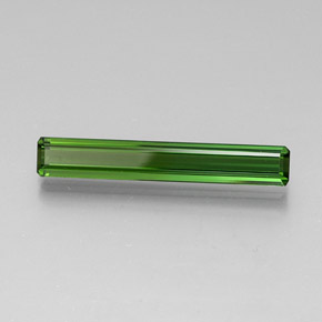 Tourmaline vert moyen-foncé naturelle taille émeraude, 2,56 ct, VVS-VS