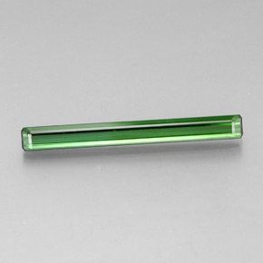 Tourmaline vert moyen naturelle taille émeraude, 2,13 ct, VVS-VS