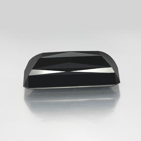 Tourmaline noir naturelle taille émeraude, 61,48 ct, opaque