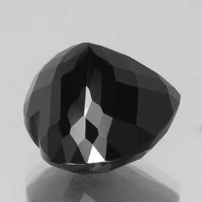 Tourmaline noir naturelle forme de coeur, 23,92 ct, opaque