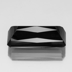 Tourmaline noir naturelle taille émeraude, 28,68 ct, opaque