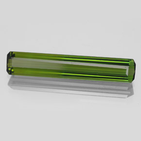 Tourmaline Vert foncé naturelle Taille émeraude, 2.70 ct, VVS-VS