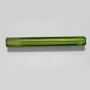 Tourmaline vert naturelle taille émeraude, 2,65 ct, VVS-VS