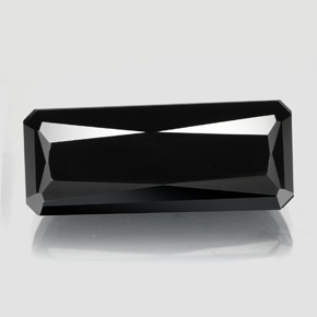 Tourmaline noir naturelle taille émeraude, 18,37 ct, opaque