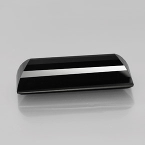 Tourmaline noir naturelle baguette, 30,39 ct, opaque