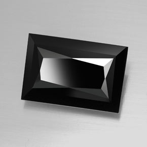 Tourmaline noir naturelle baguette, 19,96 ct, opaque