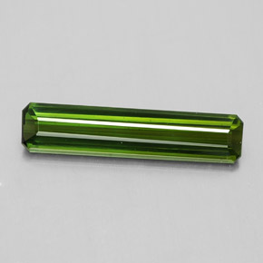 Tourmaline vert naturelle taille émeraude, 1,84 ct, VS