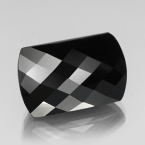 Tourmaline noir naturelle forme fantaisie, 32,06 ct, opaque