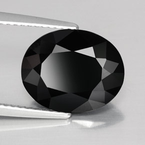 Tourmaline noir naturelle coupe ovale, 4,31 ct, opaque