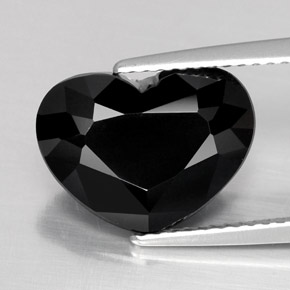 Tourmaline noir naturelle forme de coeur, 5,32 ct, opaque