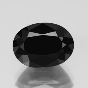 Tourmaline noir naturelle coupe ovale, 3,69 ct, opaque