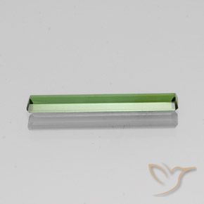 Tourmaline Vert moyen naturelle Octogone / coupe Émeraude, 1.26 ct, VVS-VS