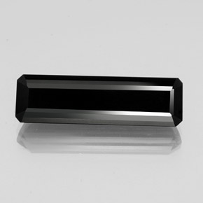 Tourmaline noir naturelle taille émeraude, 13,44 ct, opaque