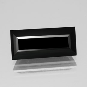 Tourmaline noir naturelle baguette, 5,06 ct, opaque