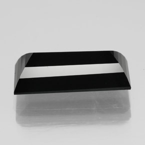 Tourmaline noir naturelle baguette, 5,06 ct, opaque
